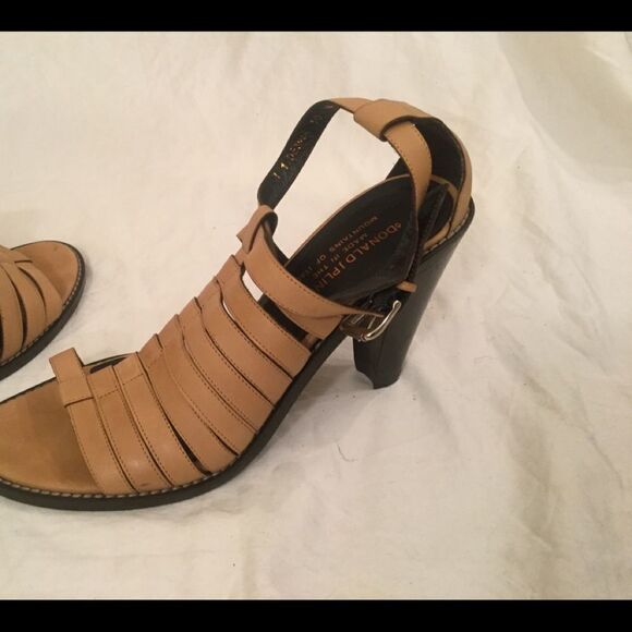 DONALD J PLINER DENNA SZ 10 N BEIGE LEATHER ANKLE - Picture 5 of 8